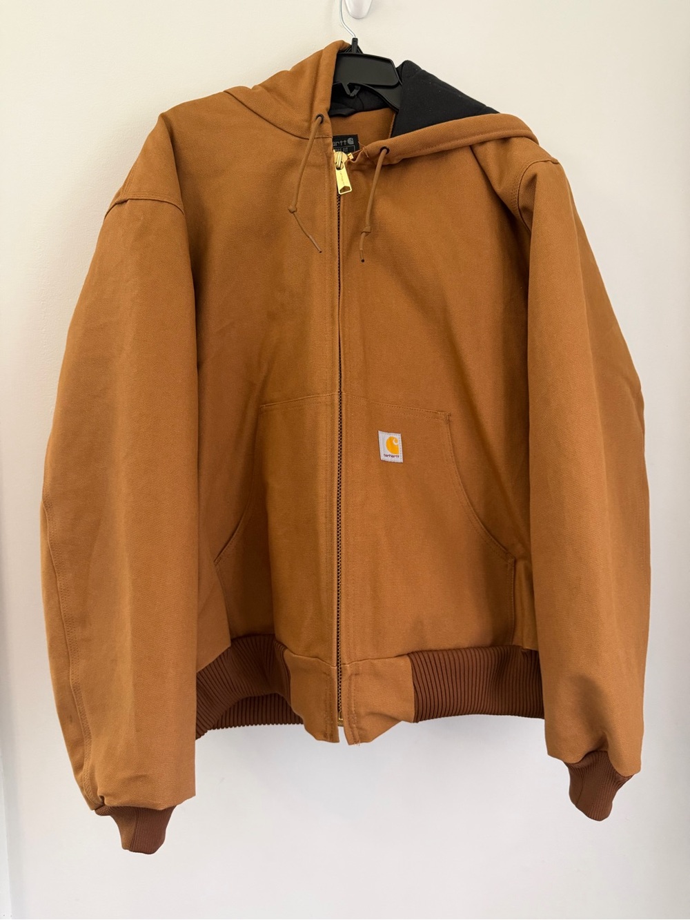 EUC Carhartt Men's Brown Quilted Lined Overcoat Jacket Loose Fit Size Lg.  0J140